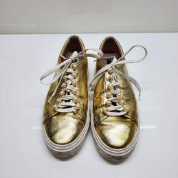 Staurt Weitzman Women's Excelsa Pearl Metallic Gold Sneakers Size 8.5