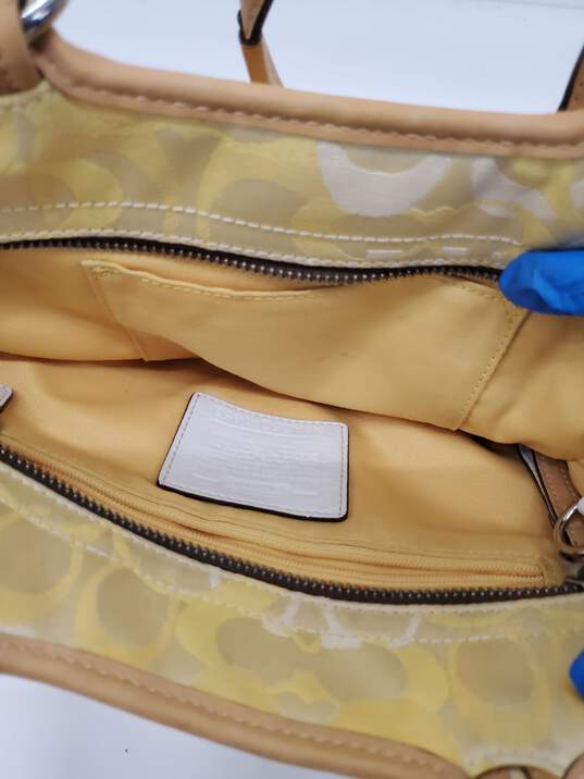 Women Yellow Coach SOHO OPTIC Hand BAG PURSE used image number 3