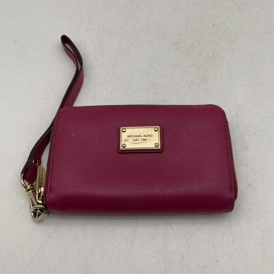 Womens Purple Leather Card Holder Zip Wristlet Wallet image number 1