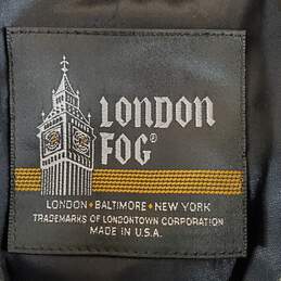 London Fog Men Green Trench Coat Sz 38REG