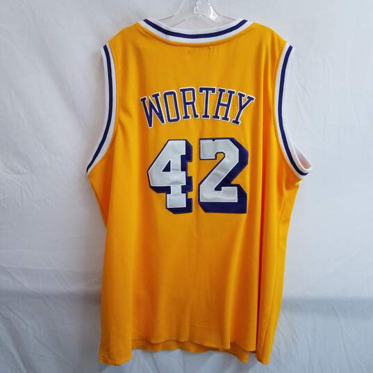 Mitchell & Ness yellow Lakers jersey size 56 #42 image number 2