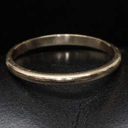 14K Yellow Gold Ring Band Size 7 - 1.4g alternative image