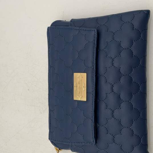 NWT Womens Blue Leather Quilted Zip Lock Detachable Wristlet Wallet image number 5