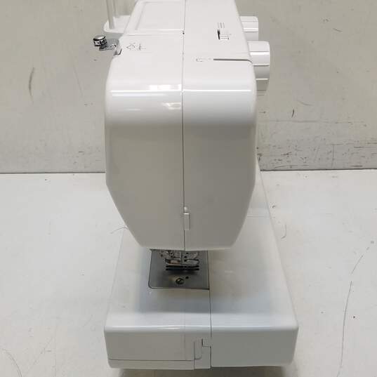 Singer 1409 Promise Mechanical Sewing Machine image number 5