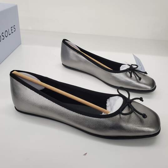 Aerosoles Women's Catalina Graphite Silver Faux Leather Flats Size 9.5M image number 4
