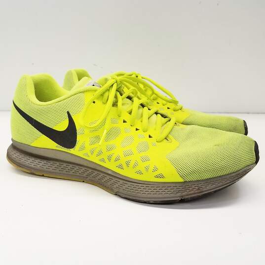 caloría pasado en cualquier sitio Buy the Nike Zoom Pegasus 31 Sneakers Men's Size 11.5 | GoodwillFinds