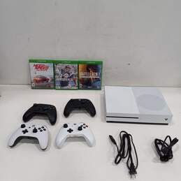 Microsoft Xbox One S White Console Gaming Bundle