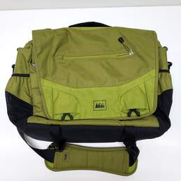REI Messanger Bag Green