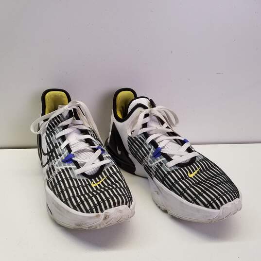 Nike Lebron Witness VI Men Athletics Sneakers Persian Violet/White US 12 image number 3