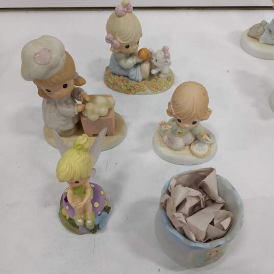 Bundle Of 14 Assorted Precious Moments Figurines image number 4