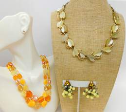 VNTG Yellow Orange Colorful Clip-On Earrings & Necklaces 101.3g