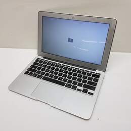 2011 MacBook Air 11in Laptop Intel i5-2467M CPU 2GB RAM 128GB SSD