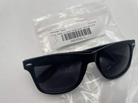 Mens Black Frame Lightweight Full Rim Classic Square Sunglasses image number 8