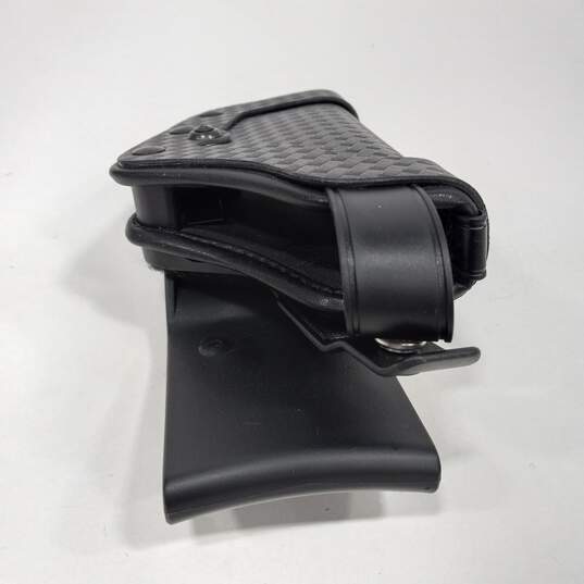 Uncle Mike's Law Enforcement Pro -3 Duty Holster Size 22 Left Hand image number 7