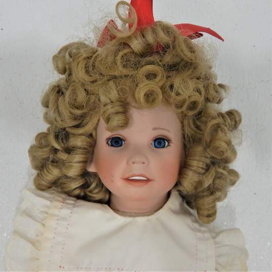 2 Vntg Porcelain Collector Dolls Blonde Hair Blue Eyes image number 4