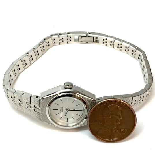 Designer Citizen Silver-Tone Chain Strap Round Dial Analog Wristwatch image number 4