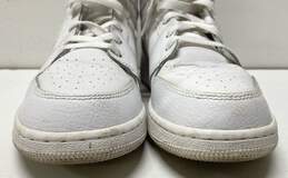 Nike Air Jordan 1 Mid Triple White Sneakers 554725-126 Size 6.5Y/8W alternative image