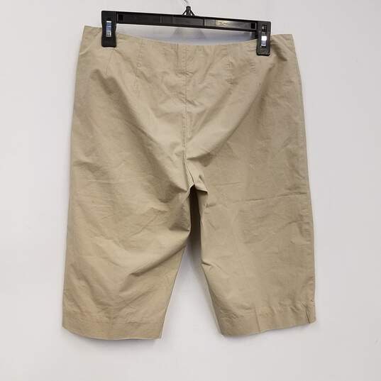 Unisex Adults Khaki Pleated Front Mid Rise Casual Bermuda Short Size 42 image number 2