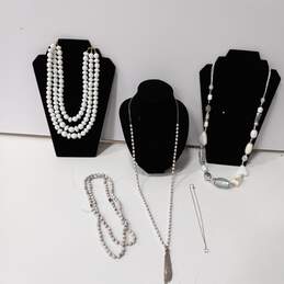 White Shimmer Fashion Jewelry Assorted 5pc Lot