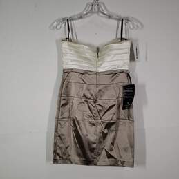 NWT Womens Sleeveless Back Zip Short Bodycon Dress Size Medium alternative image