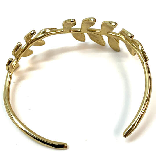 Designer Stella & Dot Gold-Tone Vine Rhinestone Leaf Shiny Cuff Bracelet image number 4