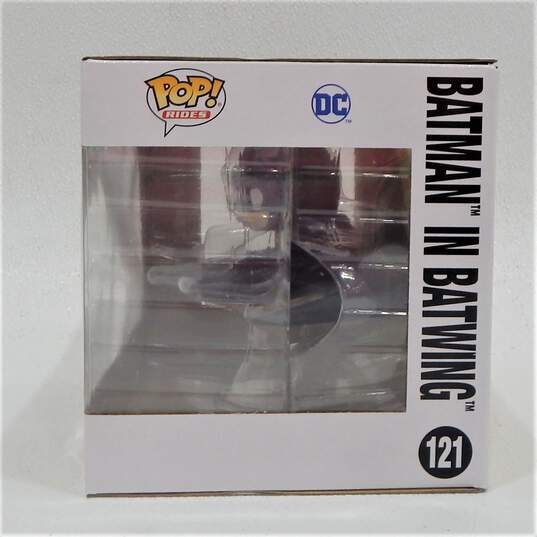 Funko Pop! Rides 121 DC The Flash Batman In Batwing image number 4
