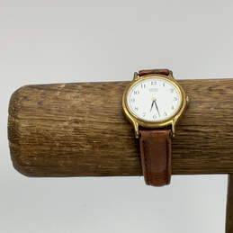 Designer Seiko V700-6091 Gold-Tone White Round Dial Analog Wristwatch