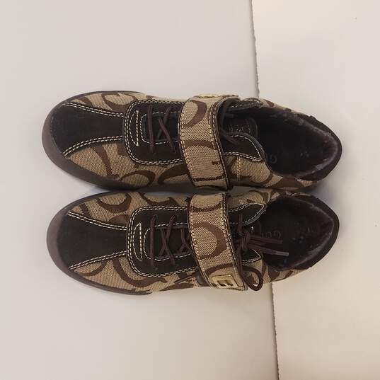 Guess Brown Shoes Size 8 image number 6