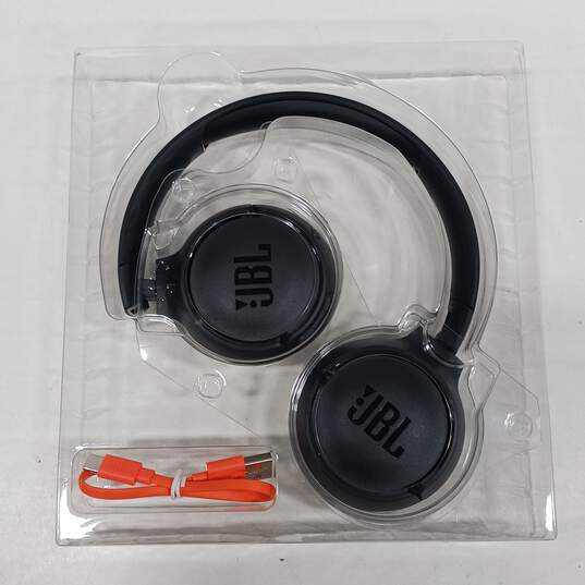 JBL by Herman Tune510BT Headphones w/Box and Accessories image number 2