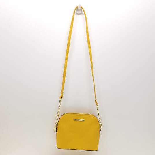 Steve Madden Dome Crossbody Bag Yellow image number 2