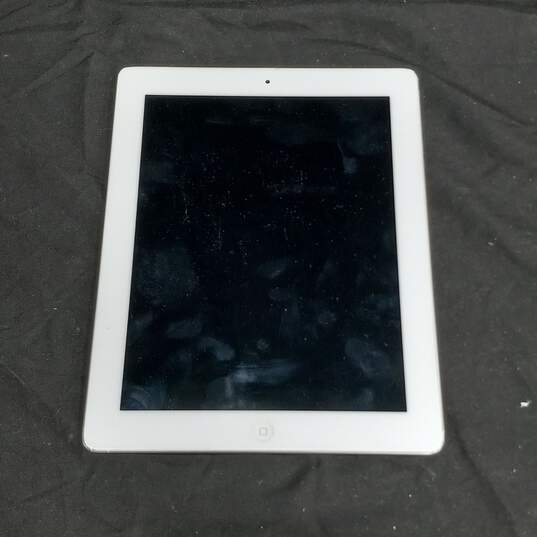 iPad 2 16GB Tablet image number 1