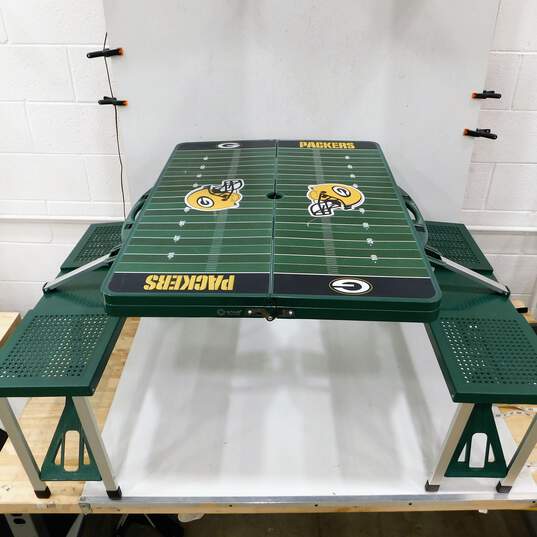 ONIVA PICNIC TIME NFL Portable Folding Picnic Table w/Seats Green Bay Packers image number 5