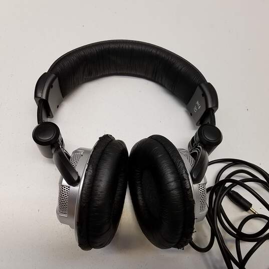 Digital Tech Headphones by Masterpiece Classical Library with case image number 6