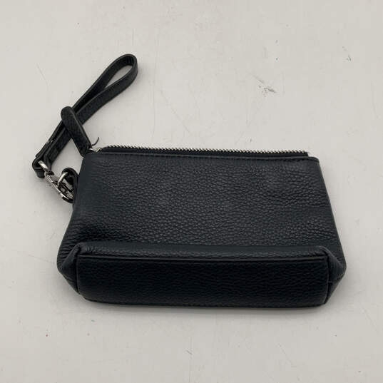 Womens Black Pebble Leather Inner Divider Zipper Small Clutch Wallet image number 1