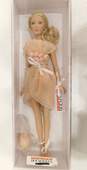Madame Alexander Desperate Housewives Lynette Scavo 16 Inch Doll IOB image number 1