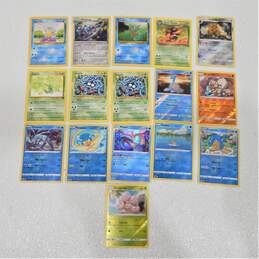 Pokemon TCG Huge Collection Lot of 100+ Cards with Vintage and Holofoils alternative image