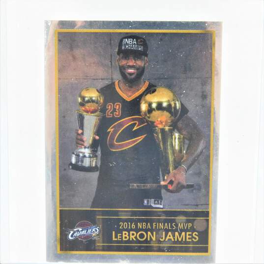2016-17 LeBron James Panini Dunk Album Stickers Cleveland Cavaliers image number 1