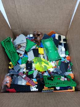 6.5lb Bulk Lot of Assorted Lego Bricks Pieces and Parts
