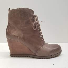 Kenneth Cole Reaction Storm Call Brown Wedge Heels Woman's Size 6.5
