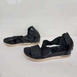 Eileen Fisher Black Leather Sandals Size 10