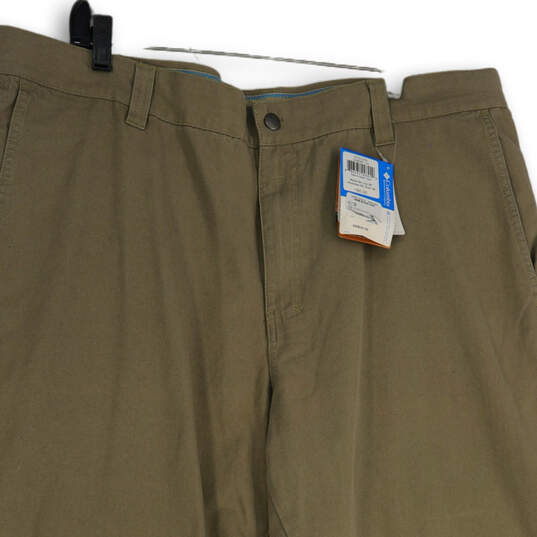 NWT Mens Khaki Flat Front Slash Pocket Straight Leg Chino Pants Size 42x30 image number 3