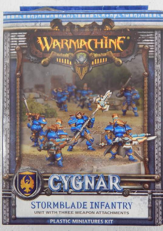 Warmachine PIP31097 CYGNAR StormBlade Infantry Unit w 3 Weapon Attachments image number 1