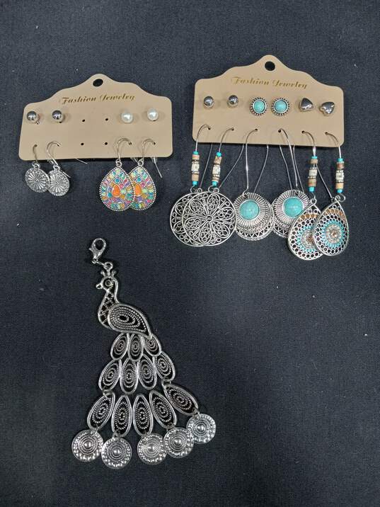 Set of Costume Fashion Jewelry image number 3