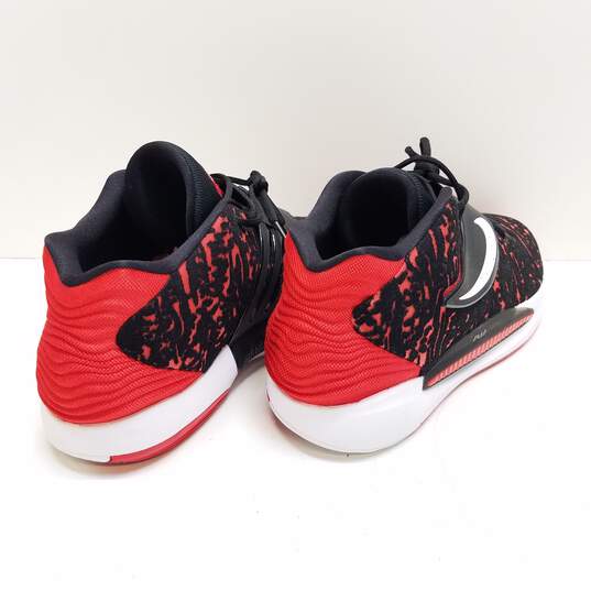 Nike Men's Men's KD 14 Bred Sneakers Size 18 image number 4