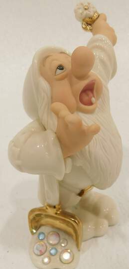 Disney Lenox Snow White Sleepy Dwarf Figurine IOB alternative image