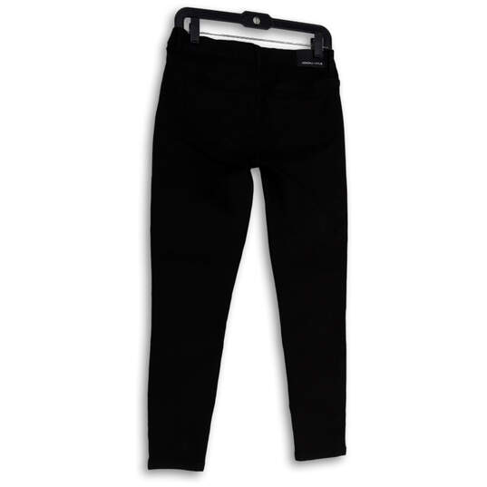 NWT Womens Black Denim Dark Wash Stretch Pockets Skinny Leg Jeans Size 28 image number 2