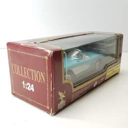 1957 Chevrolet Corvette Convertible Baby Blue with White NIB by Road Tough 1:24 alternative image