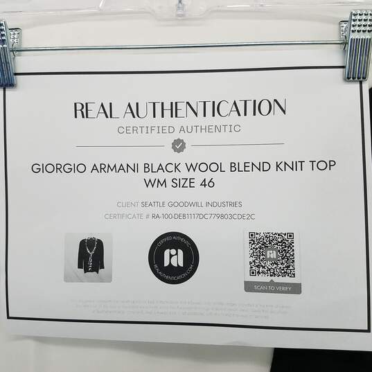 AUTHENTICATED Giorgio Armani Black Wool Blend Knit Top Size 46 image number 6