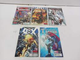 13pc Lot of Assorted Soft Cover Comic Books alternative image