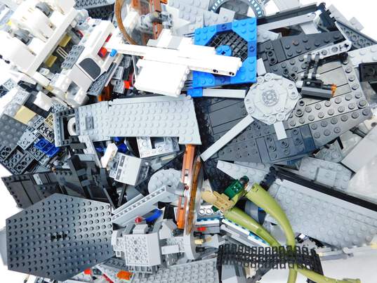 5.4 LBS LEGO Star Wars Bulk Box image number 1